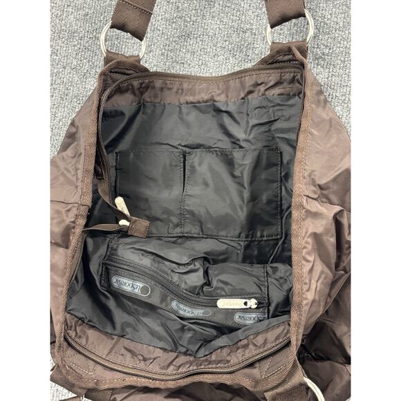 LeSportSac women's nylon brown handbag (13x18) - Picture 4 of 9